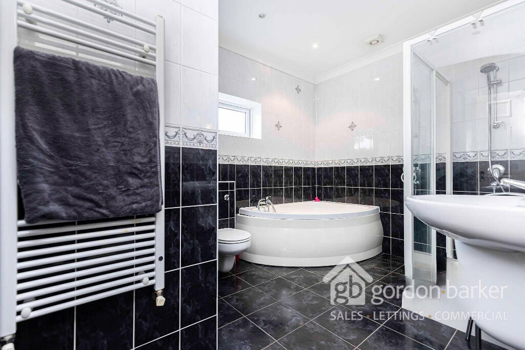 Additional image 23 of Woodside Close, Ferndown, Dorset, BH22