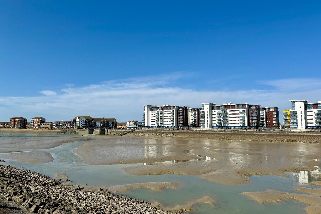 Additional image 16 of Sea Views, Sovereign Harbour, BN23