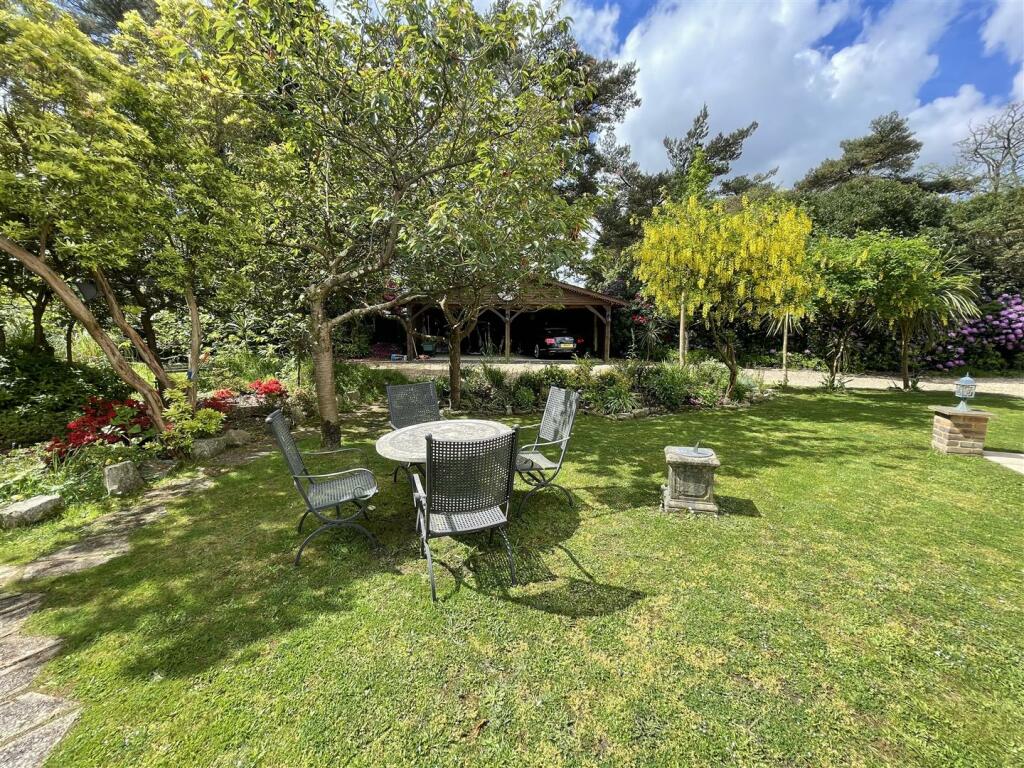 Additional image 47 of Lone Pine Drive, West Parley