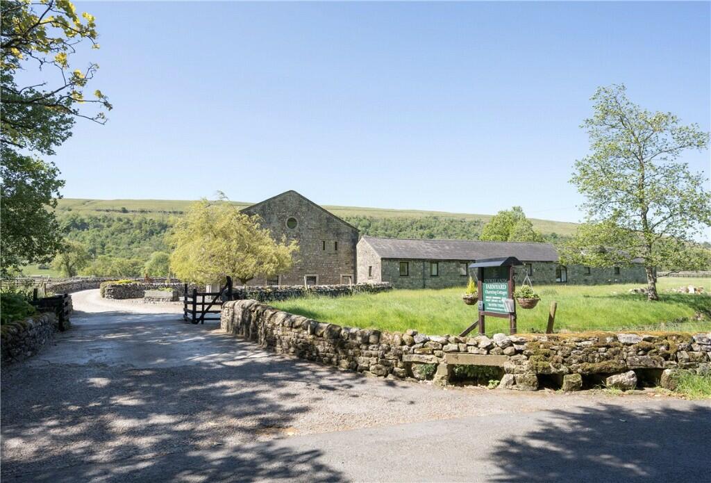 Additional image 29 of Stonelands Farmyard Cottages and Dubb Croft Barn, Litton, Near Skipton, North Yorkshire, BD23