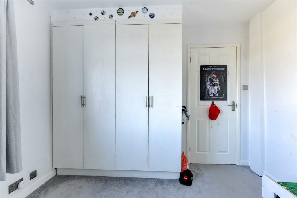 Additional image 42 of Marine Crescent, Goring-By-Sea, Worthing