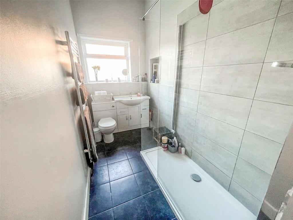 Additional image 4 of 2 Avenue Road, Wimborne, Dorset, BH21