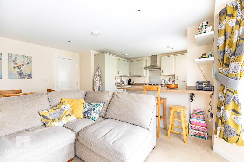 Additional image 5 of 84 Clarendon Road, Christchurch, BH23