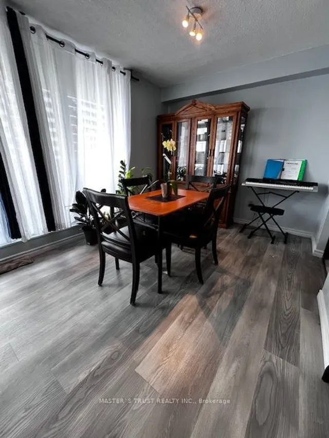 Additional image 10 of 100 Prudential Dr Unit 610