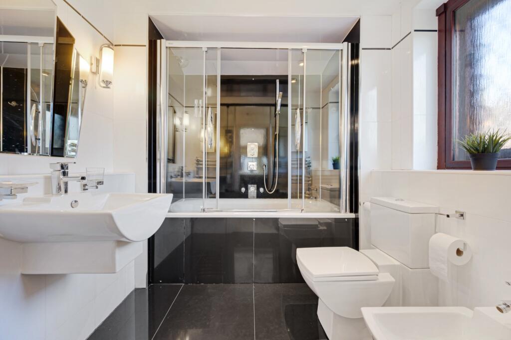 Additional image 18 of Davenport Farm, Arthur Lane, Ainsworth, Bolton, Lancashire, BL2