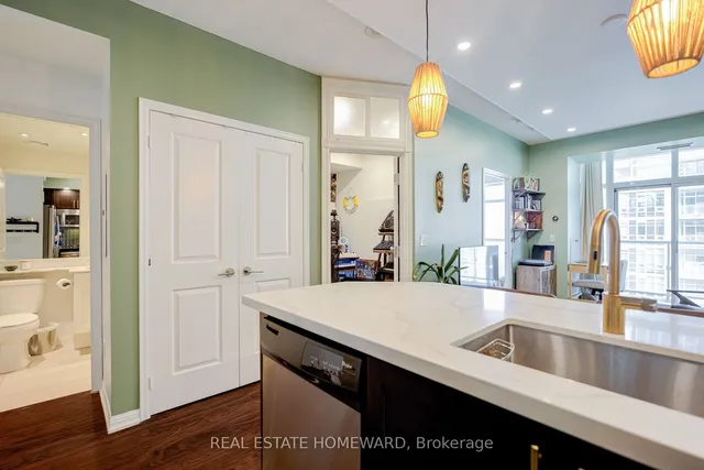 Additional image 19 of 85 East Liberty St Unit 1613