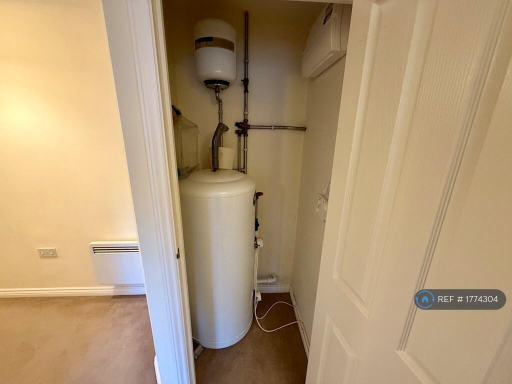 Additional image 21 of Langsett Court, Bradford, BD9