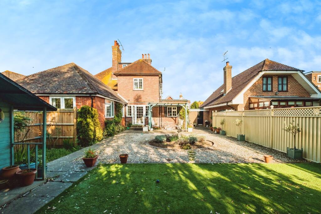 Additional image 20 of Wallace Avenue, Worthing