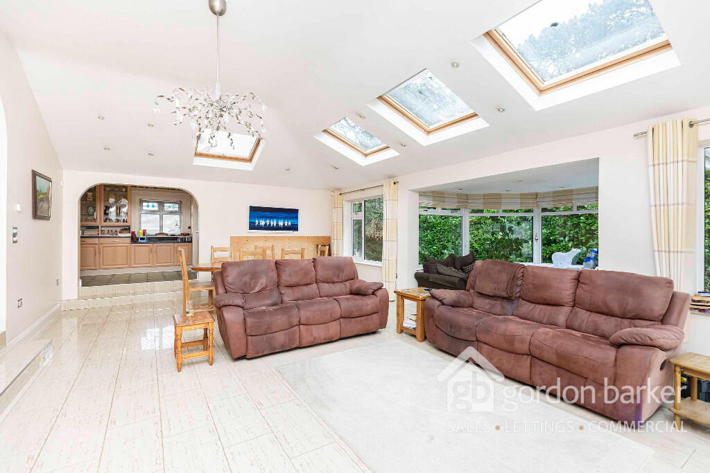 Additional image 15 of Woodside Close, Ferndown, Dorset, BH22