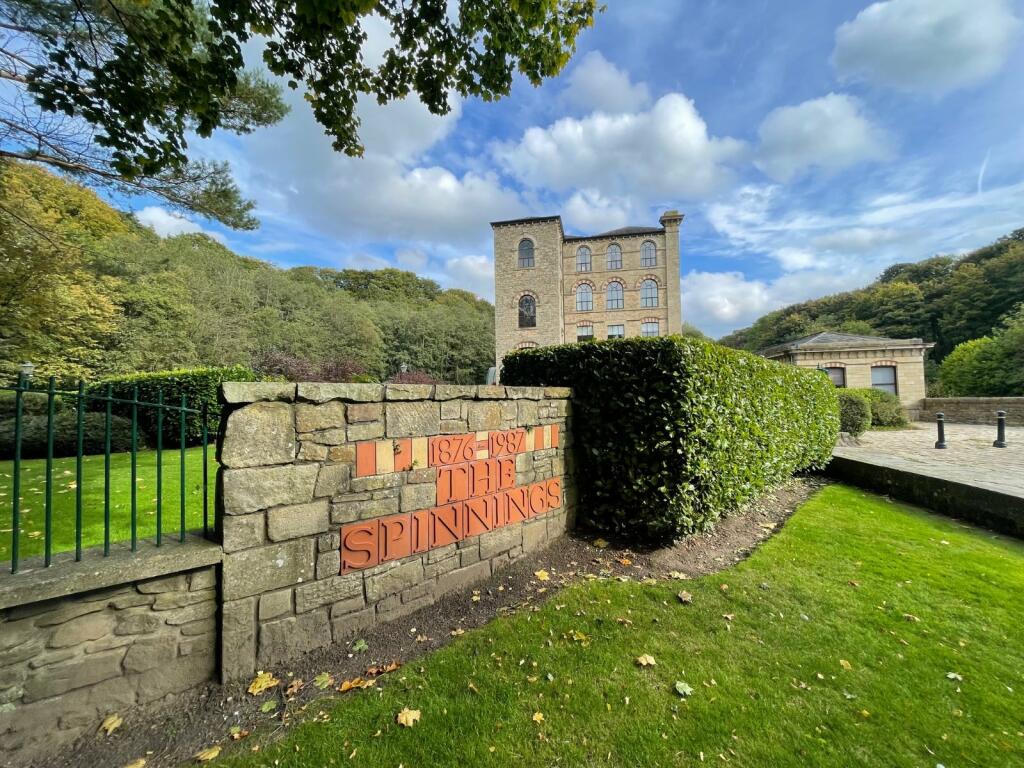 Primary image of The Spinnings, Waterside Road, Summerseat, Bury, BL9