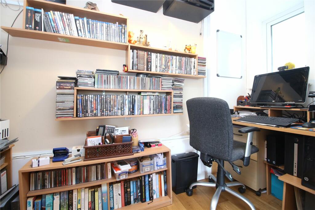 Additional image 21 of Beechwood Avenue, New Milton, Hampshire, BH25