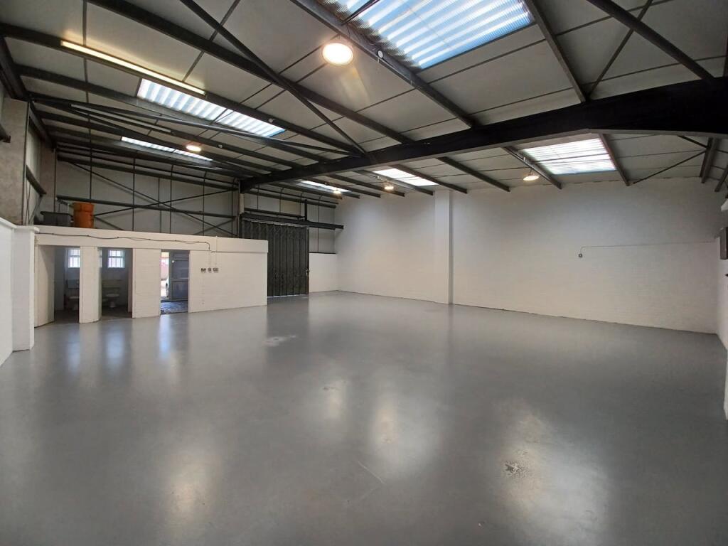 Additional image 6 of Unit 4 Victory Close, Woolsbridge Industrial Estate, Wimborne, BH21 6SX