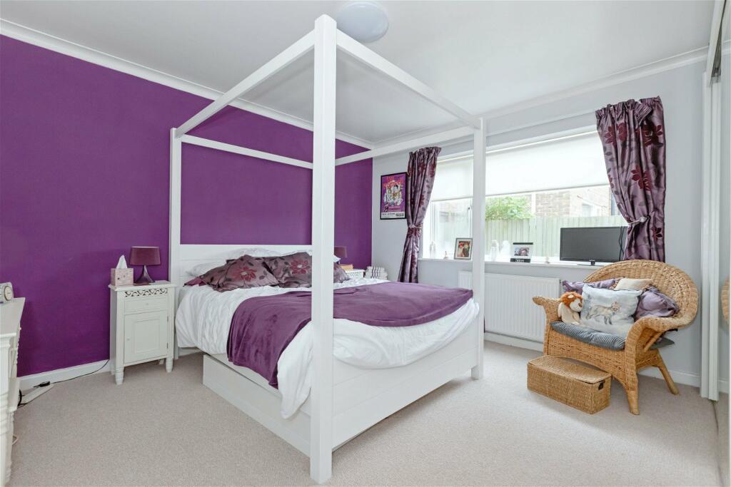 Additional image 21 of Marine Crescent, Goring-by-Sea, Worthing, West Sussex, BN12