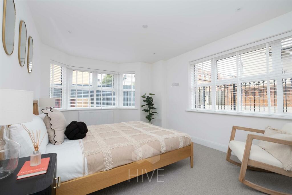 Additional image 14 of West Cliff Gardens, West Cliff, Bournemouth