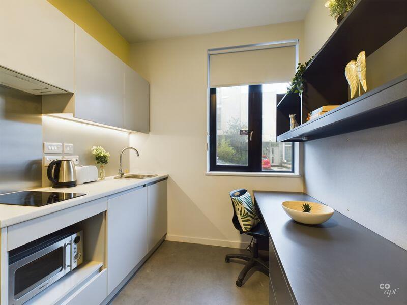 Additional image 11 of Ravilious House- Classic Studio