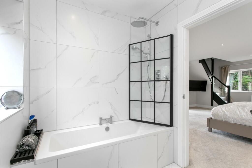 Additional image 30 of Manor Gardens, Bury