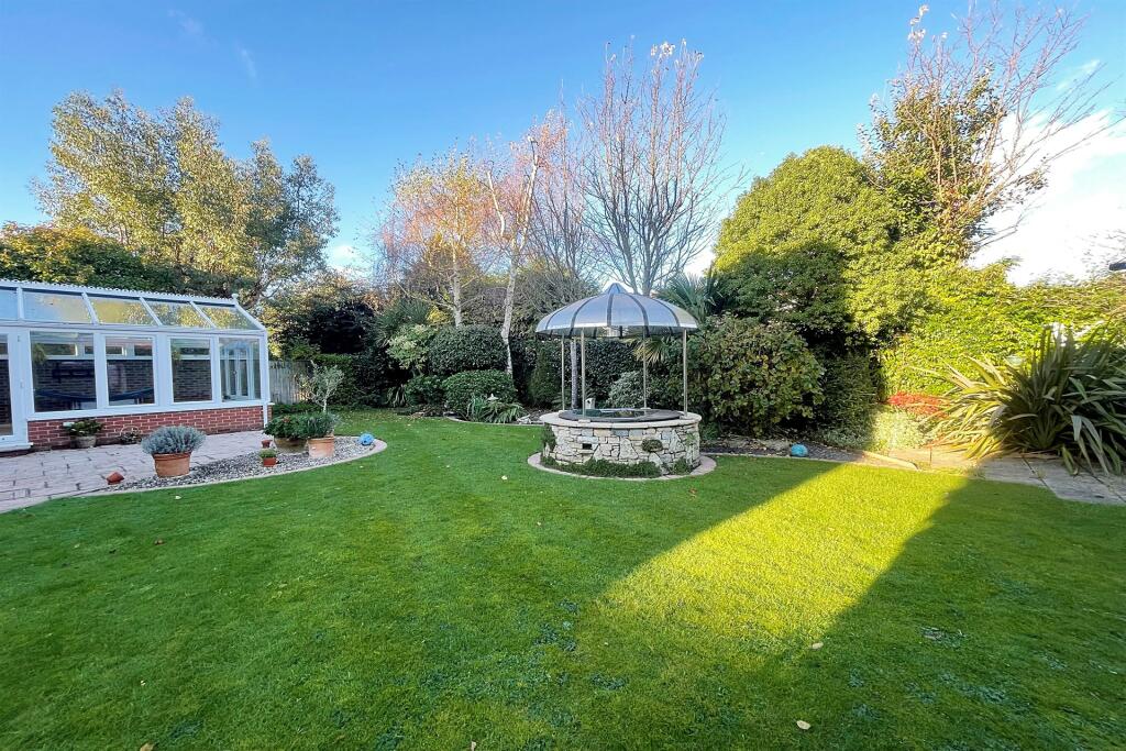 Additional image 18 of Ferndown