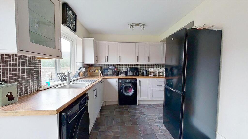 Additional image 7 of Grand Avenue, Lancing, West Sussex, BN15