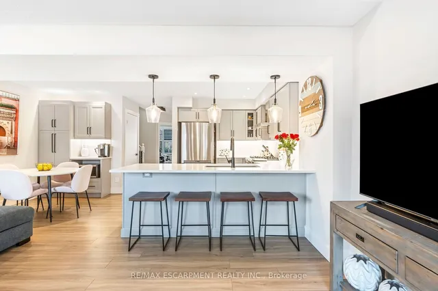 Additional image 13 of 51 Thames Way