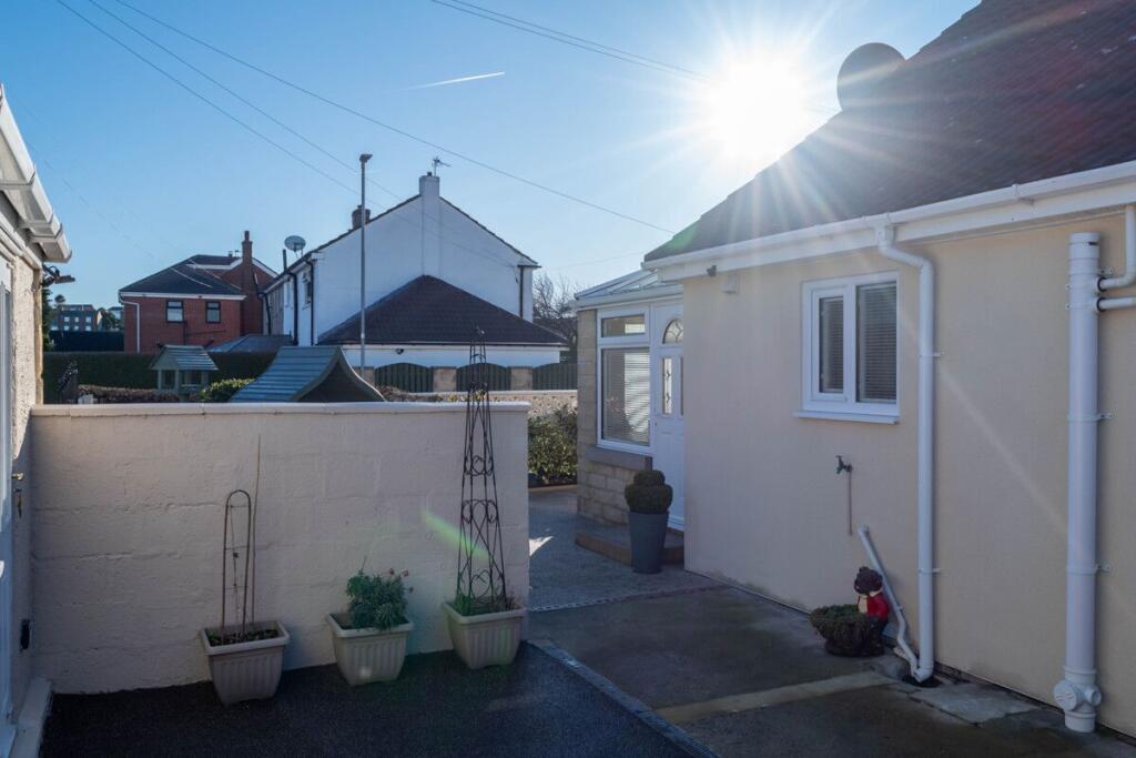 Additional image 24 of Moorland Road, Drighlington