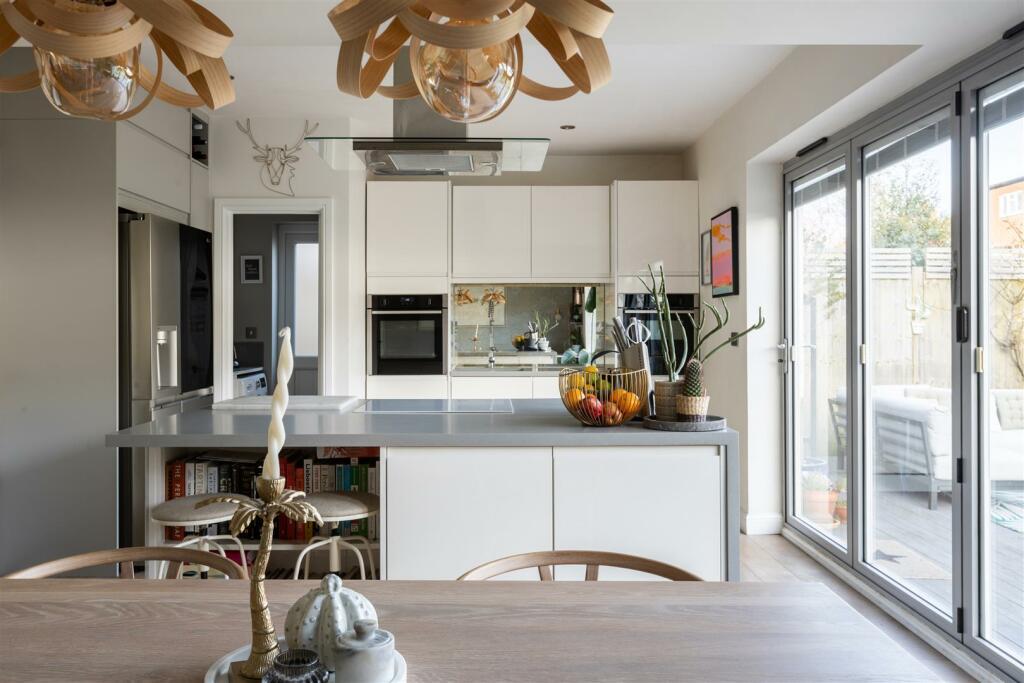 Additional image 7 of St. Keyna Avenue, Hove