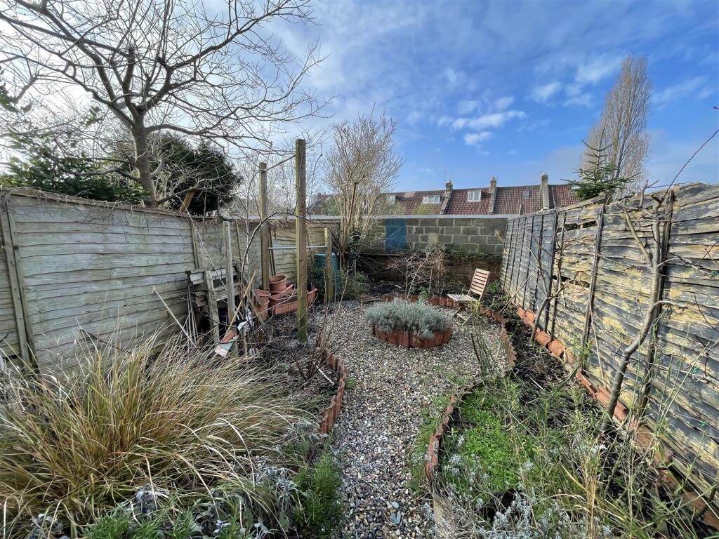 Additional image 4 of Hinton Road, Greenbank