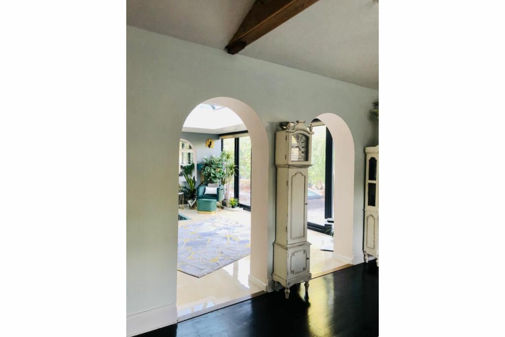 Additional image 9 of Susan Wood, chislehurst, BR7