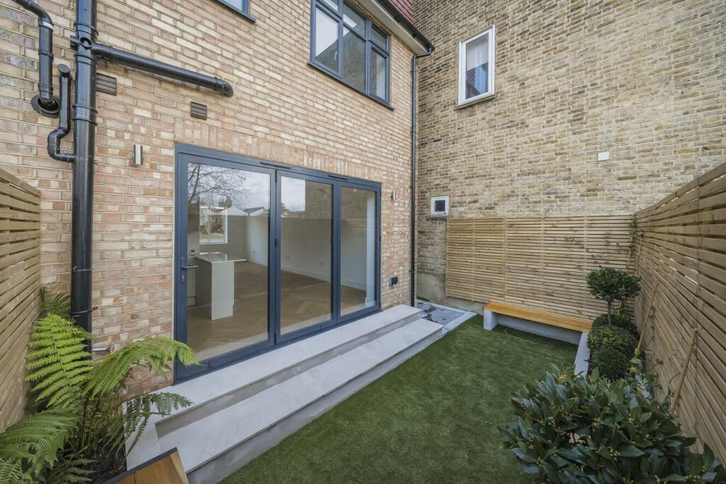 Additional image 16 of Birkbeck Road, Beckenham