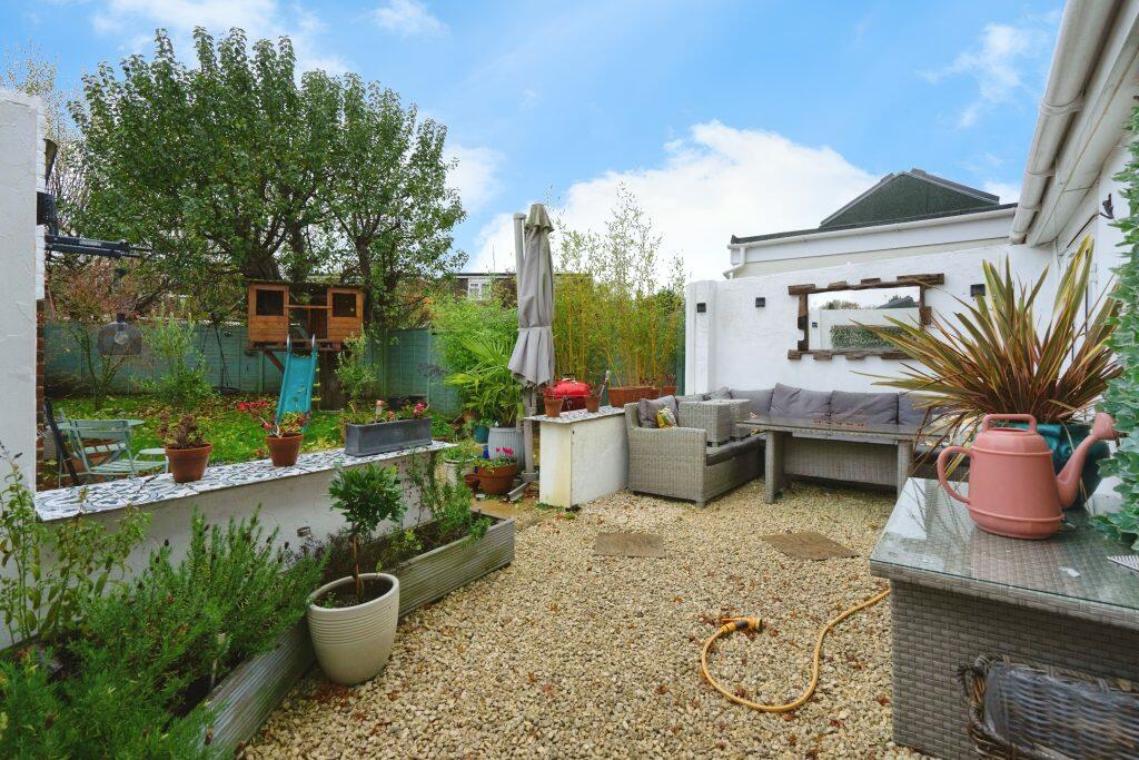 Additional image 17 of Queens Drive, Hassocks, BN6 8DF