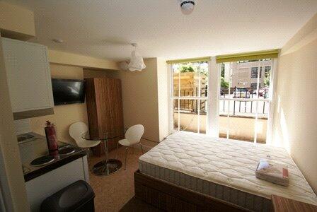 Additional image 4 of Elmdale Road, Studio 4, Lower Ground Floor (rear), Clifton, Bristol, BS8