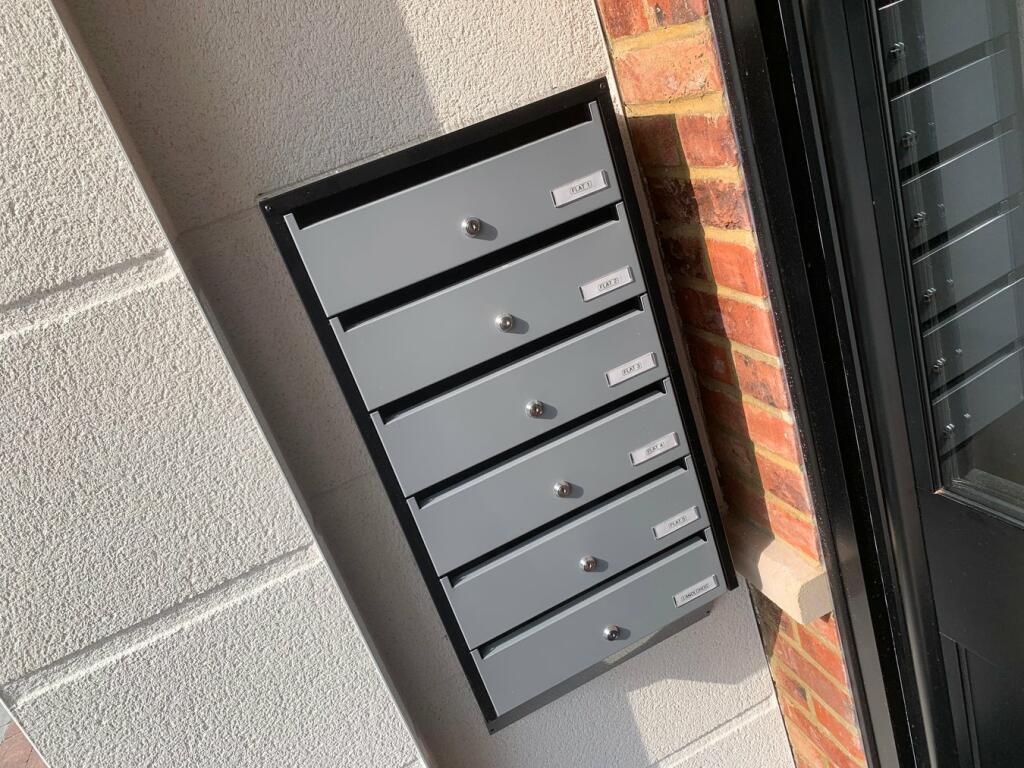 Additional image 13 of 2 Bromley Avenue, Bromley, BR1