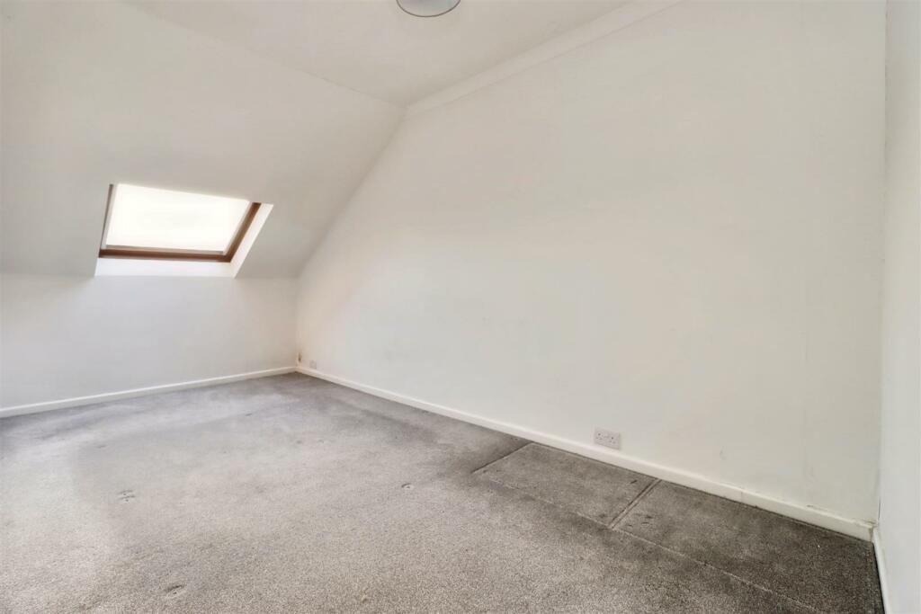 Additional image 8 of Outskirts of Clevedon close to amenities