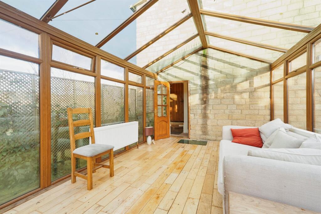 Additional image 8 of View Croft Road, Shipley