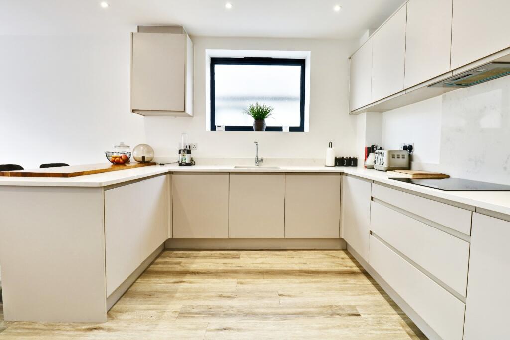 Additional image 5 of Southill Road, Chislehurst