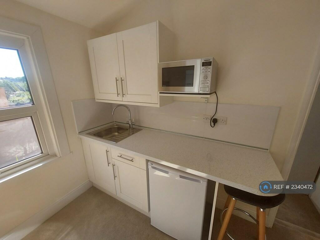 Additional image 13 of Summerhill Road, Bristol, BS5