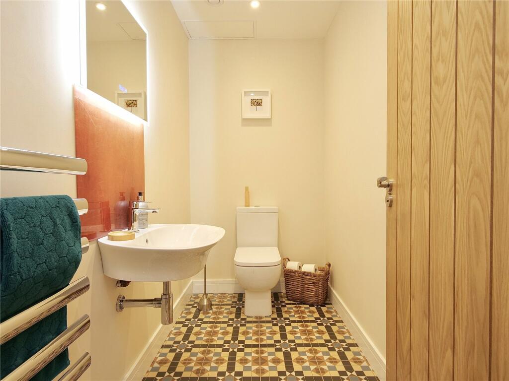 Additional image 15 of Castle House, Kewstoke, Weston-Super-Mare