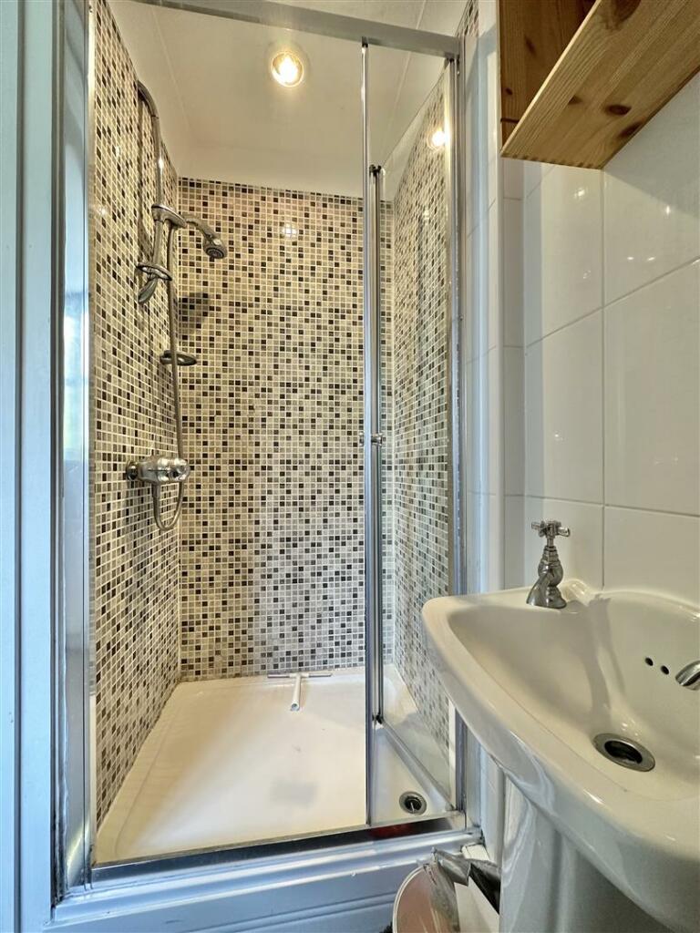 Additional image 21 of Chestnut Avenue, Axbridge