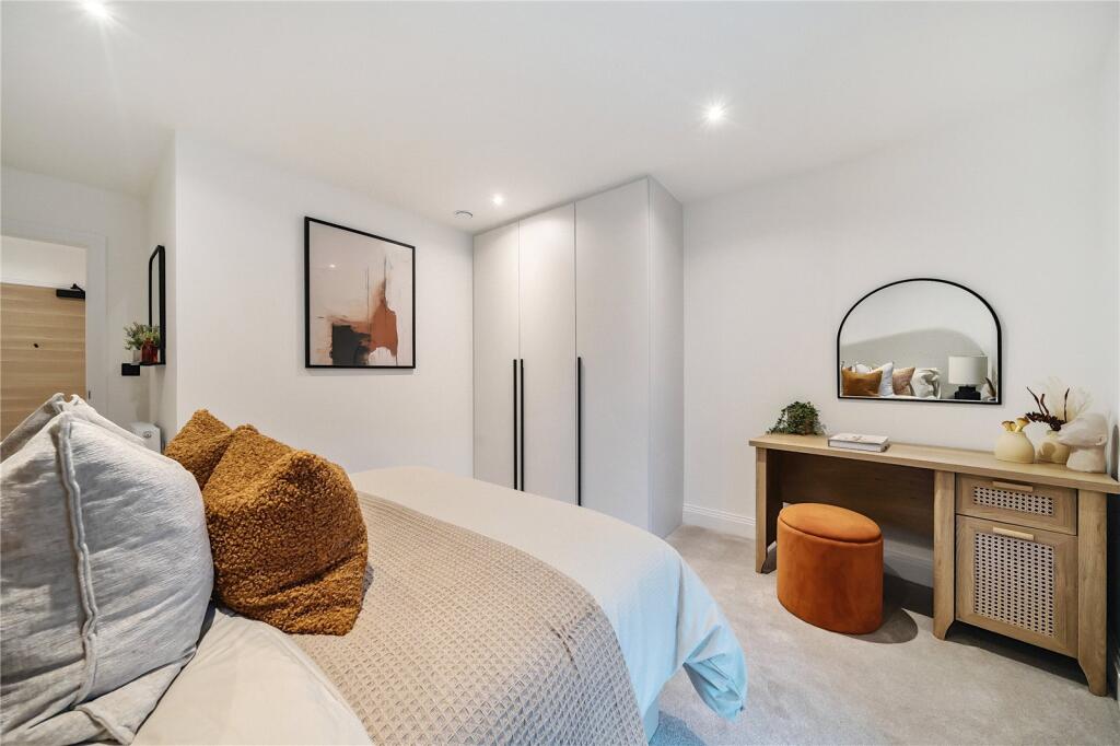 Additional image 6 of Tweedy Road, Bromley