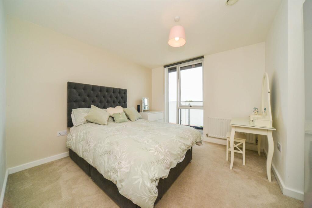 Additional image 6 of Glebe Way, West Wickham, BR4 0AP