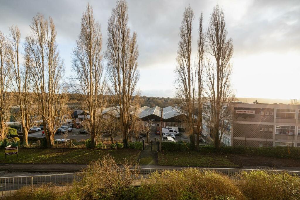 Additional image 5 of Weavers Mill Close, St George