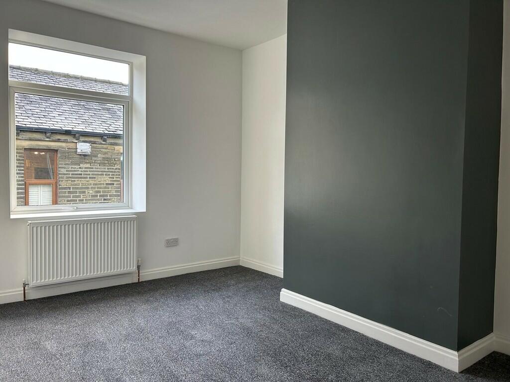 Additional image 10 of Commercial Street, Thornton