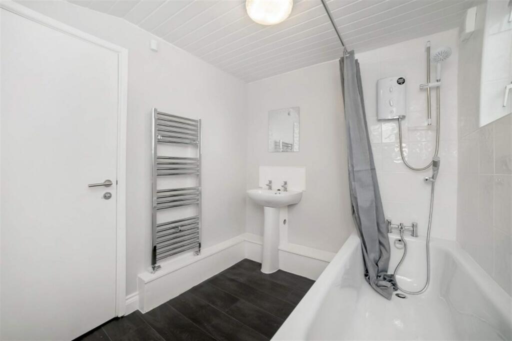 Additional image 10 of 5 bedroom Terraced House in  Belton Road, Bristol