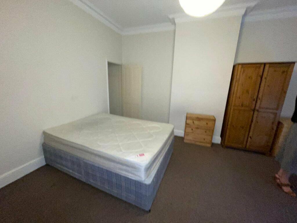 Additional image 11 of Chesterfield Road Top Ref 601