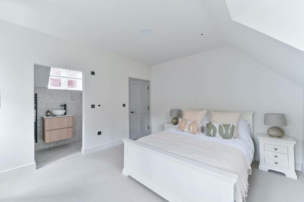 Additional image 30 of Lower Camden, Chislehurst, BR7