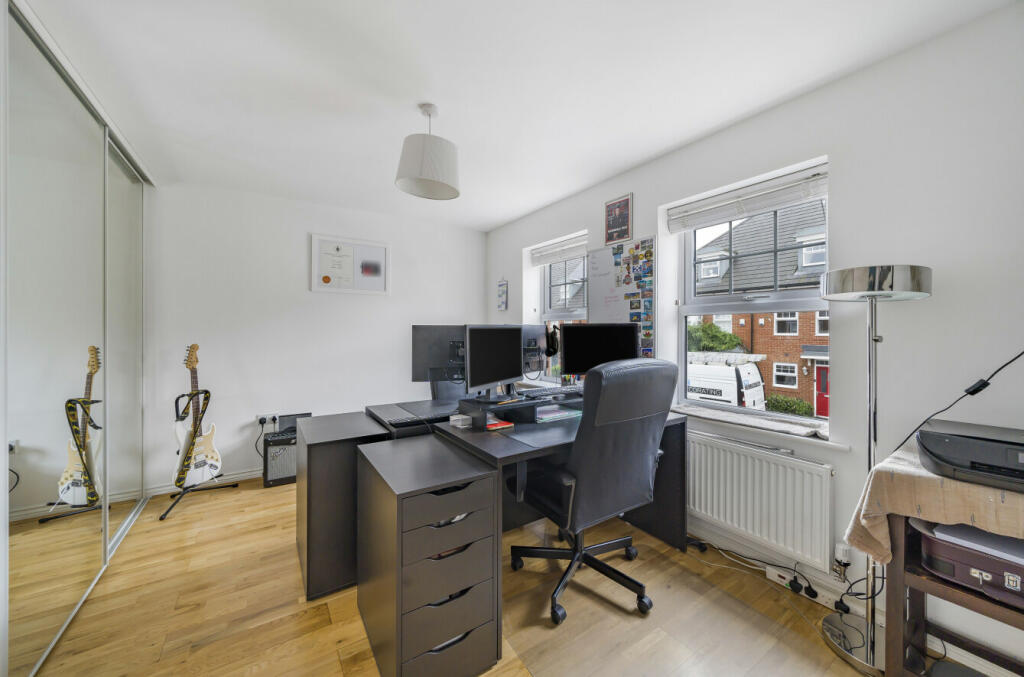 Additional image 8 of Lorimer Row, Bromley, BR2