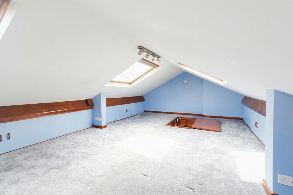 Additional image 15 of Derwent Avenue, Wilsden, Bradford