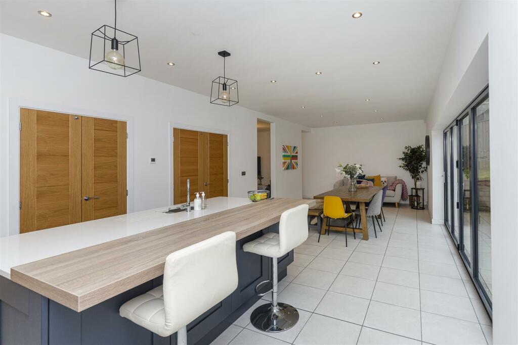 Additional image 12 of Snelsins Road, Cleckheaton