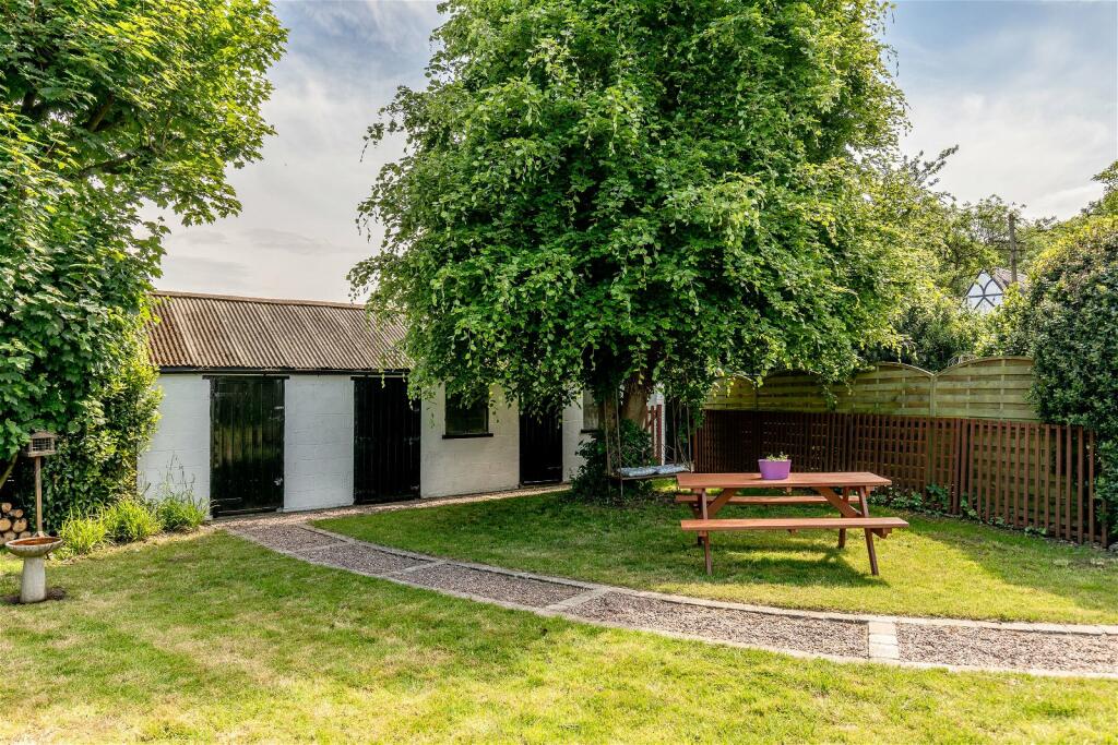 Additional image 20 of Clevedon Lane, Clapton In Gordano BS20