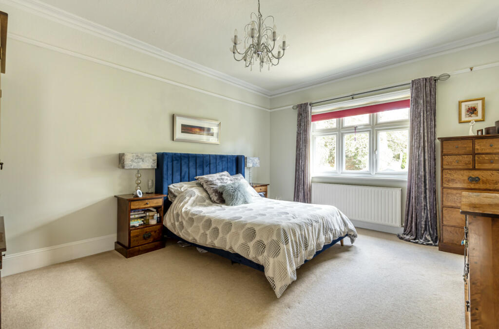 Additional image 11 of Cromwell Avenue, Bromley, BR2