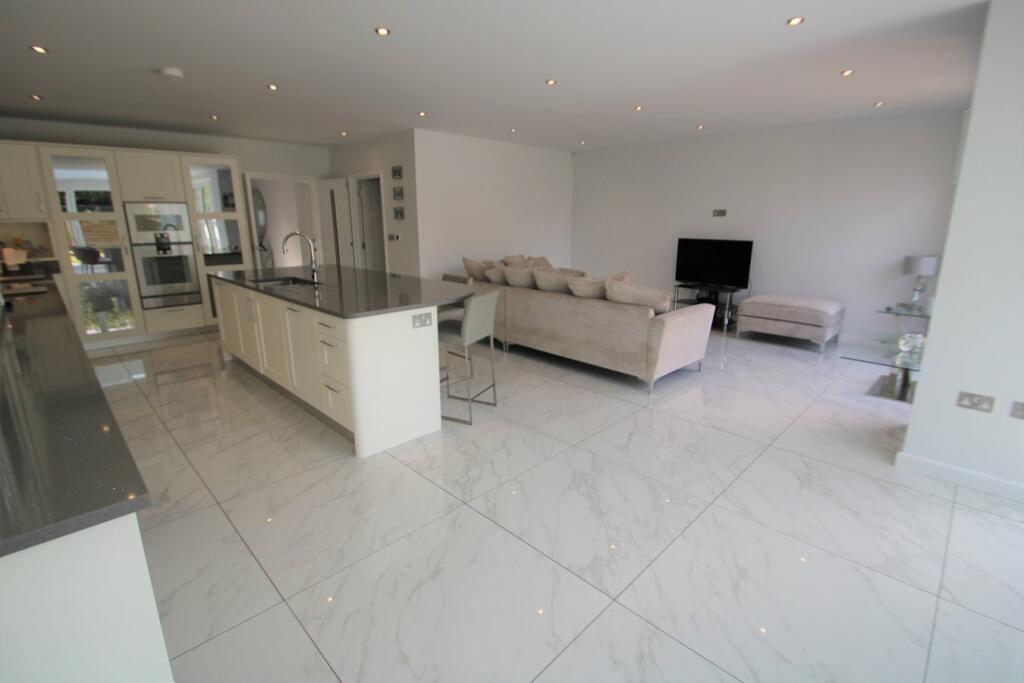 Additional image 13 of Chislehurst Road, Petts Wood, Orpington, BR5